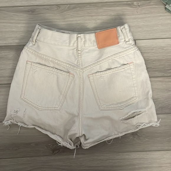 ACNE STUDIOS • HIGH RISE SHORTS - Picture 8 of 11